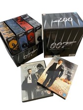 Bond Ultimate Collectors Set
